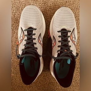 Saucony Endorphin Speed 3